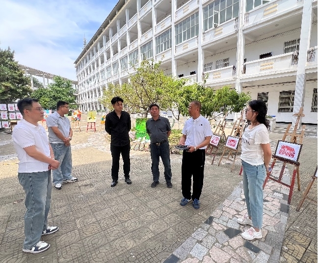 丹青绘寿州 匠心颂华章 ——艺术建工系党支部“最美寿县 绘韵古城”教育教学画展圆满举办